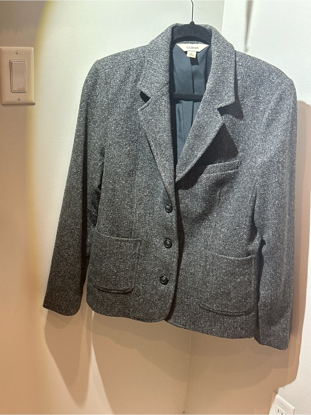 L.L. Bean Women's Gray Herringbone Wool-Blend Blazer